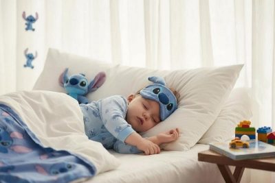 Relaxeazzz Oreiller de voyage en peluche Stitch & masque de sommeil