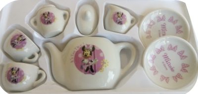 Service a thé 9 pièces minnie disney en porcelaine