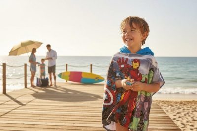 Poncho de bain Avengers à capuche